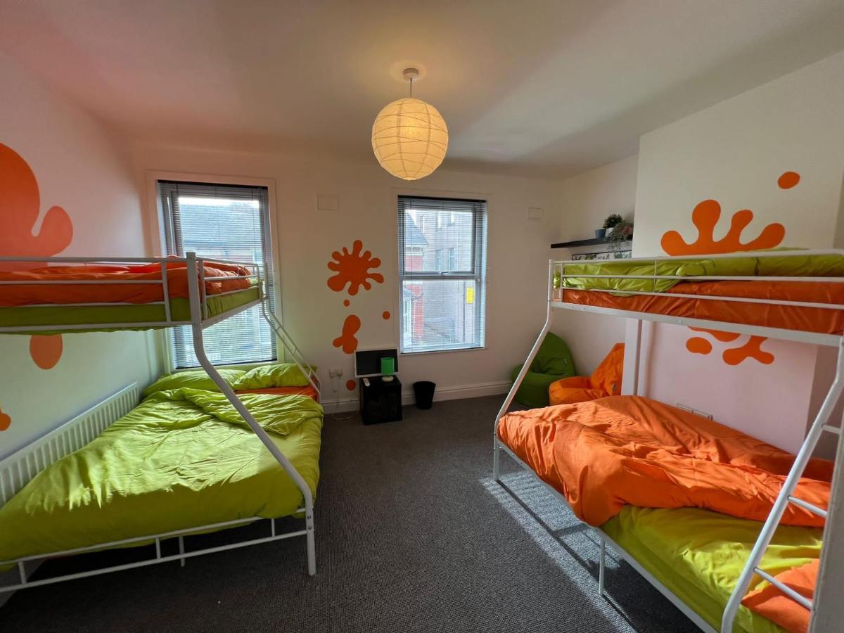 Vila Nickelodeon House Great For Kids Blackpool Exteriér fotografie